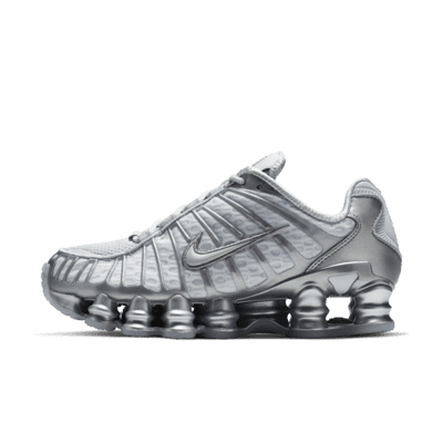 Nike shox blancas con dorado hotsell